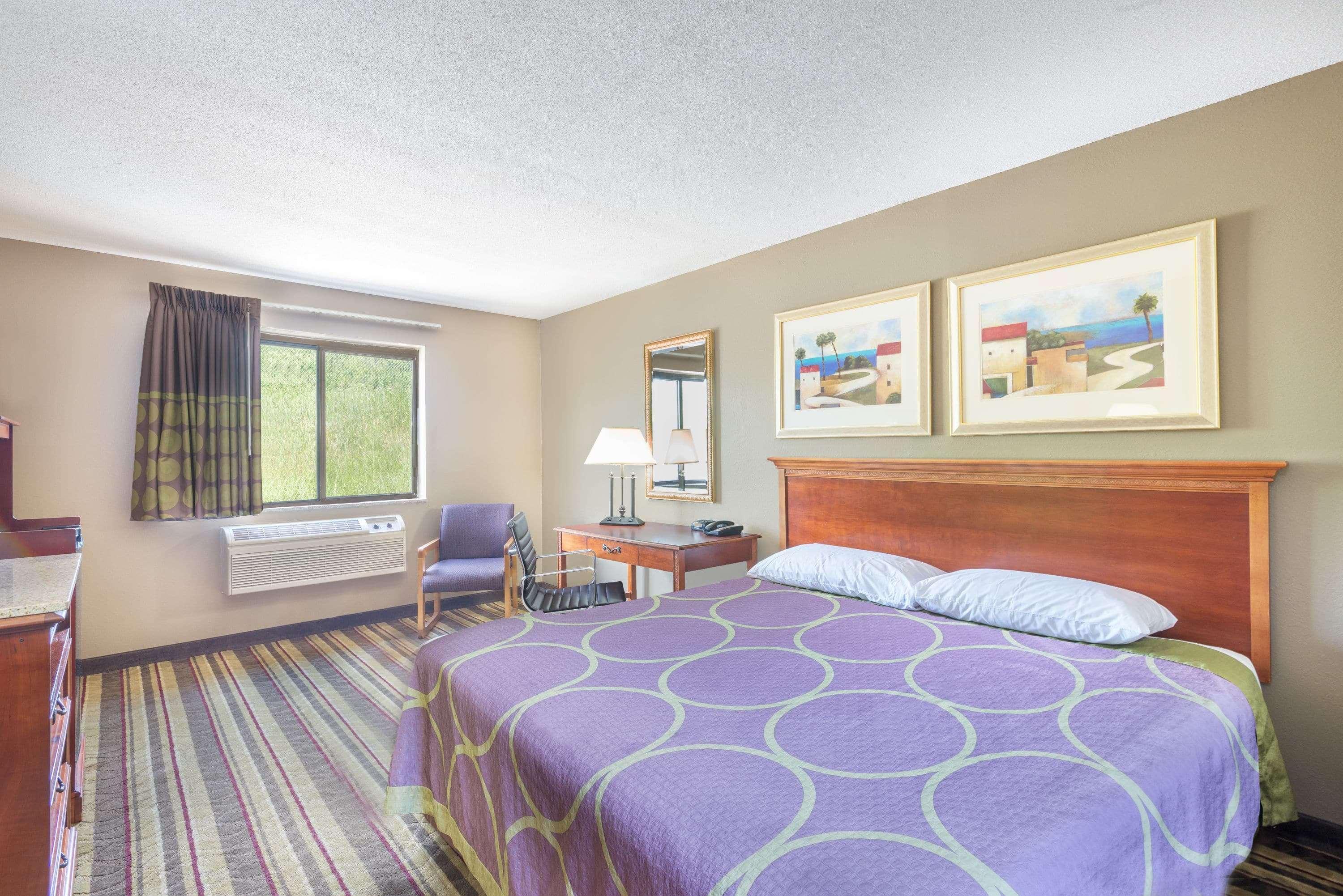 Super 8 By Wyndham Tilton/Lake Winnipesaukee Εξωτερικό φωτογραφία